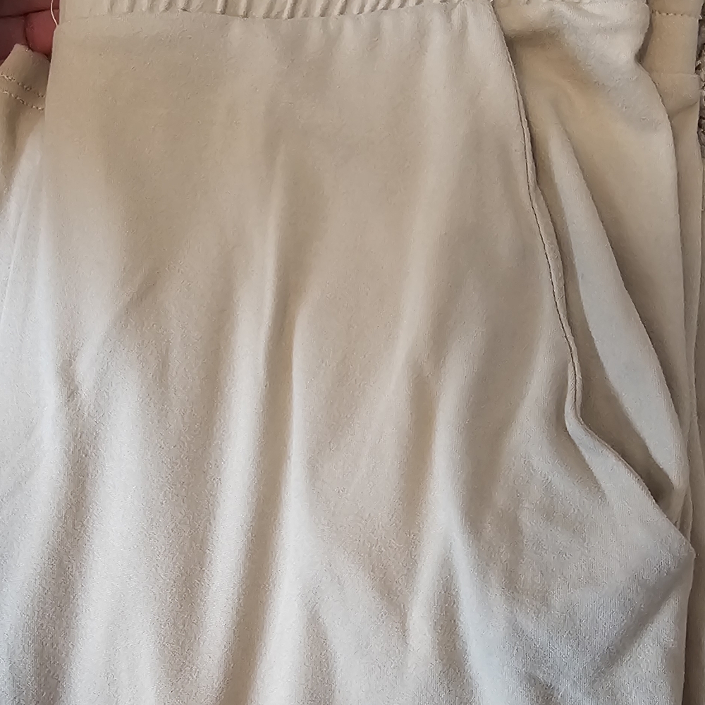 Shop Talulah Cozy Oatmeal Set - Picture 6 of 8